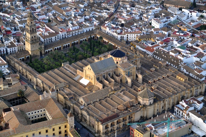 Mezquita_de_Cordoba_1.jpg