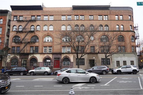 HP_DOLKART REGGEV_Daoxin Chen_200-206 St Nicholas Ave.jpg