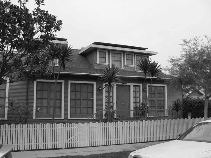 FIG. 7: Kinney-Tabor House, 1310 South 6th Avenue, Venice. Image courtesy of Los Angeles City Planning.