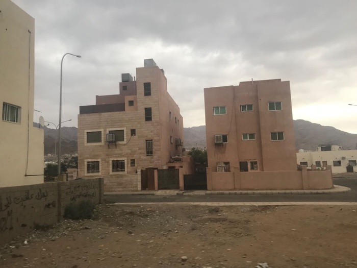 2(b)_Al-Karama.jpg
