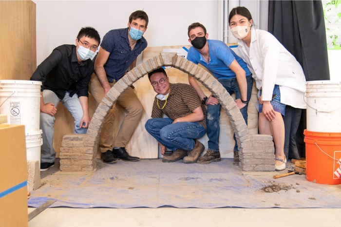arch.jpg