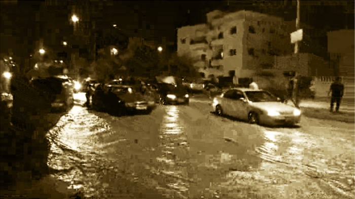 01c Flash flood intercepting traffic.jpg